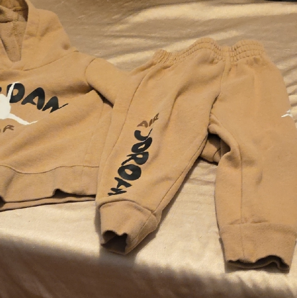 Jordan Kids Tan Sweatpants & Hoodie Set